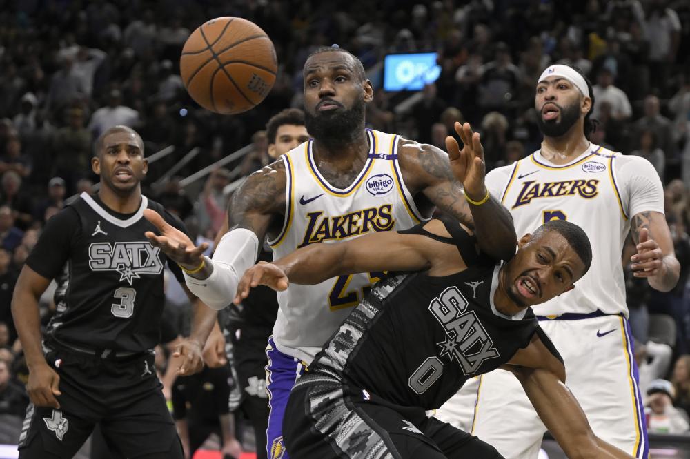 中国女足利 中国女足利