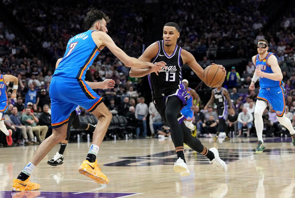 篮球比赛中 篮球比赛中