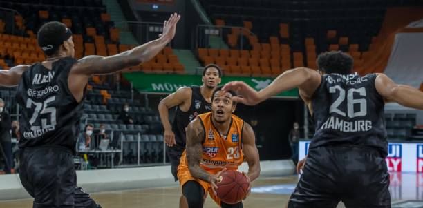 年轻阵容的 年轻阵容的